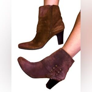VANELI cuffed booties, sz 10N